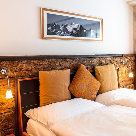 Hotel Pollux Zermatt Rum bild